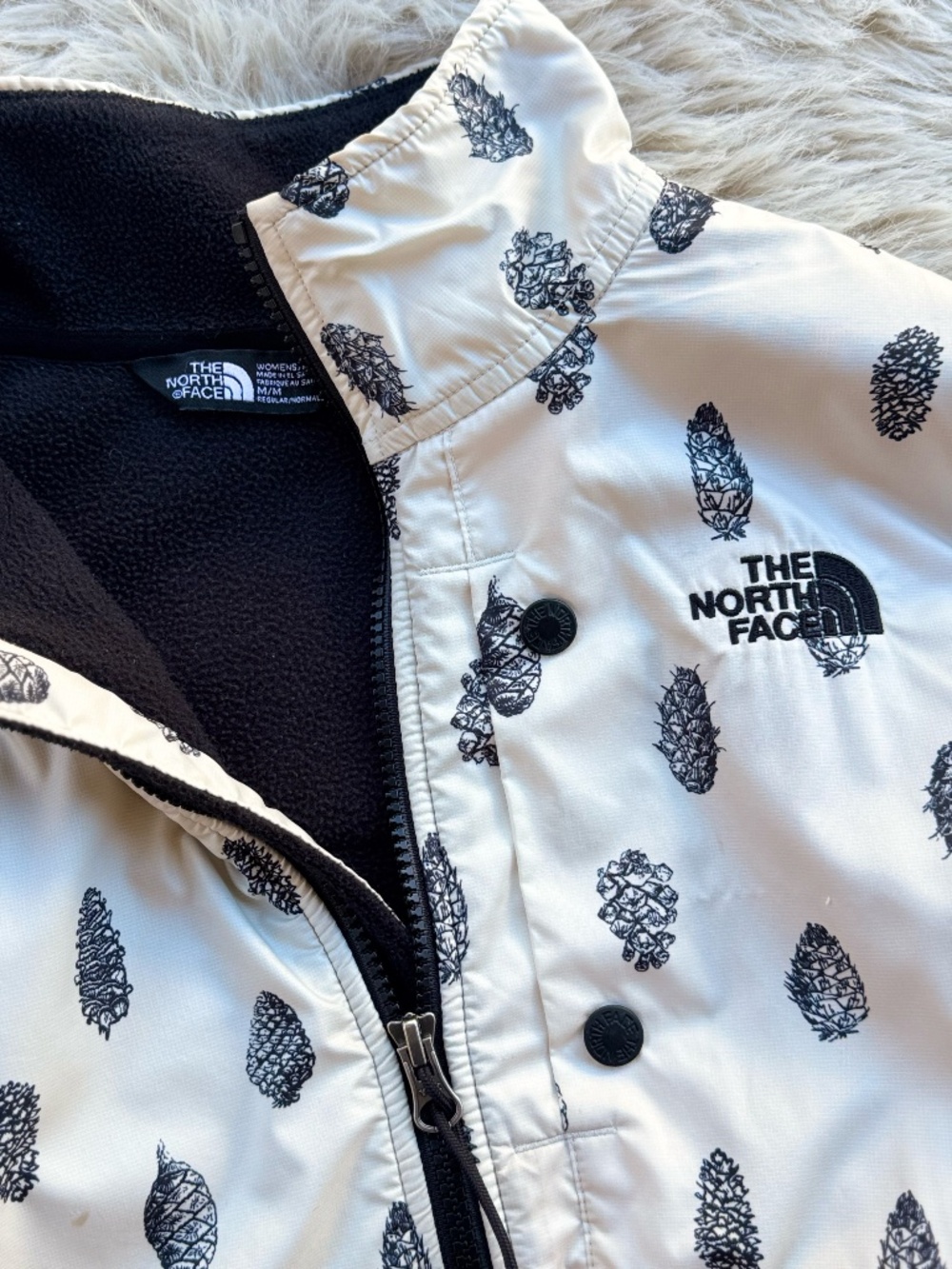 The North Face Women's M Acorn Fleece 1/2 Zip Gorpcore Outdoor Enthusiast Jacket